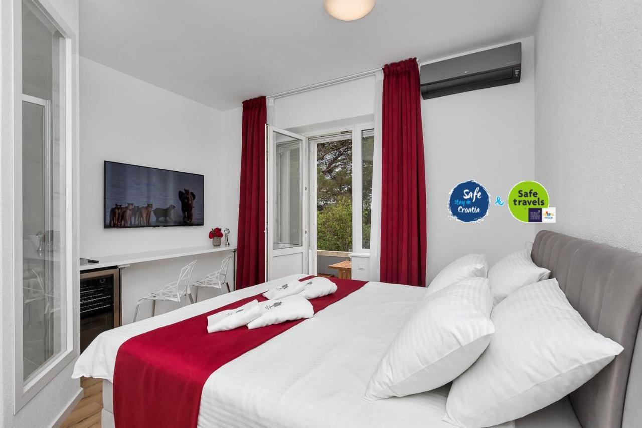 Luxury Paradise Garden 4*